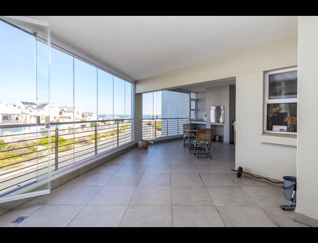 1 BEDROOM APARTMENT FOR SALE IN BIG BAY